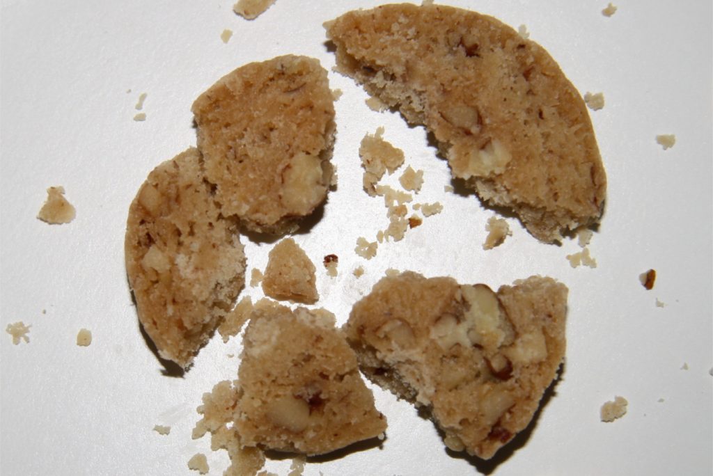 Broken cookie, epic kitchen fail